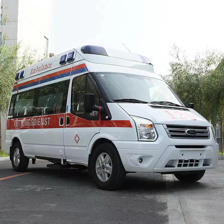 北镇行动不便者长途救护车租赁:安全转运的核心注意事项